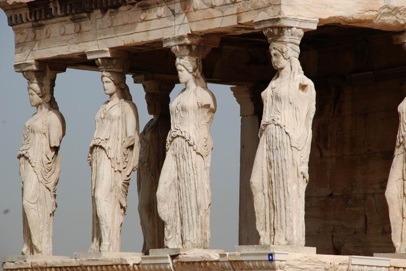 יוון - אלות בעבודות שרות - מקדש אתנה