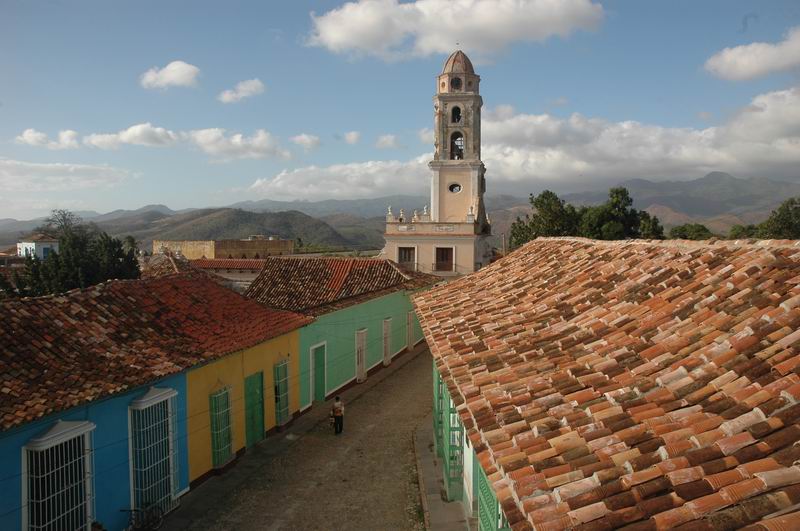 קובה - טרינידד - נוף גגות 