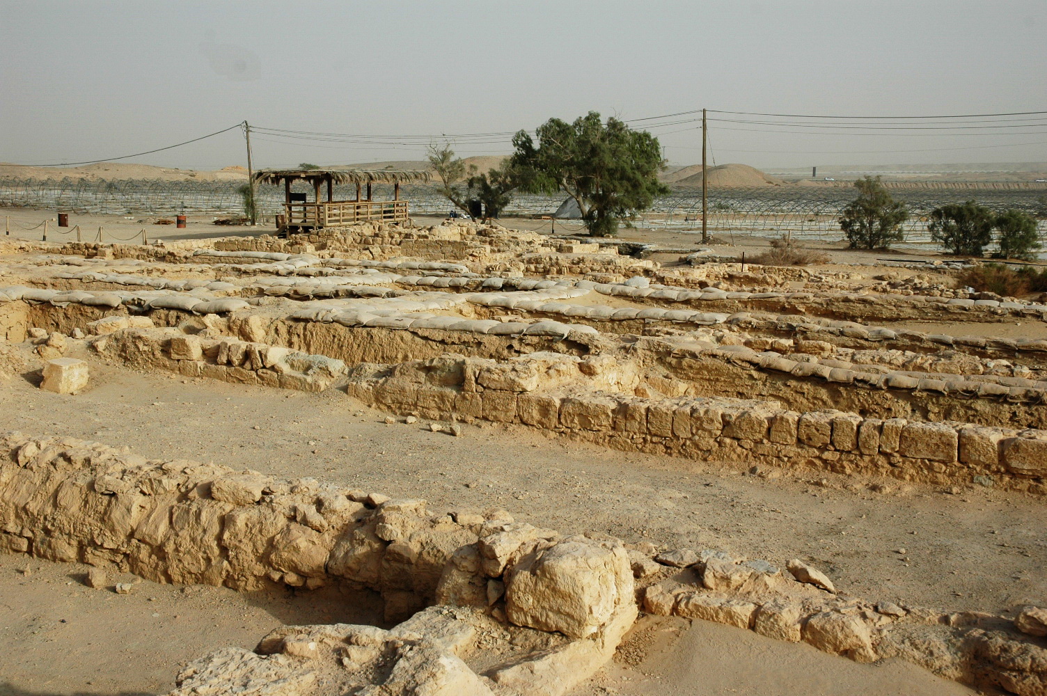 מיצד חצבה - המתחם כולו - שרידים ביזנטים מעל שרידי תקופות עתיקות